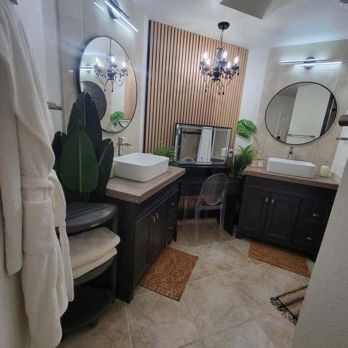 The Ritz Spa Sanctuary Hot Tub/Patio/Fam/Pet Las Cruces Exterior foto